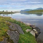 Lauvasstua-charming House By The Sea * Bostad