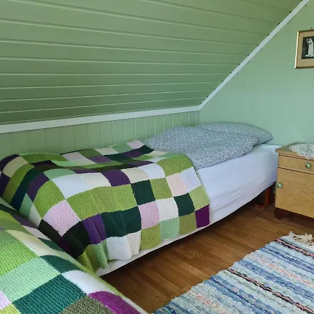 Дом отдыха Lauvasstua-charming House By The Sea Bostad