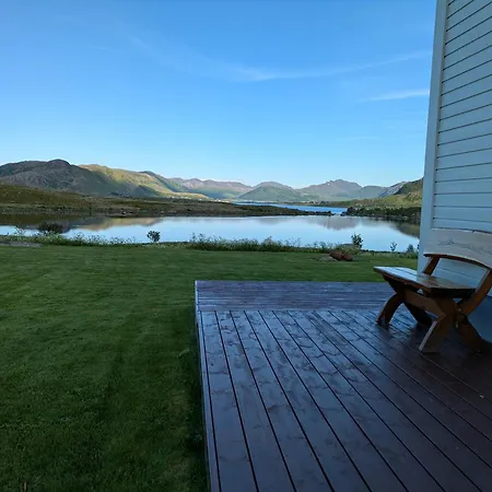 Dom wakacyjny Lauvasstua-charming House By The Sea